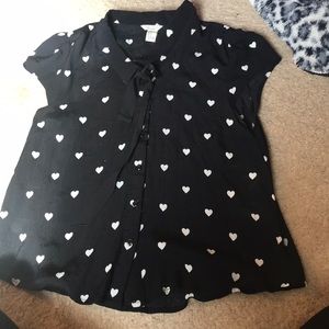 black blouse with white hearts